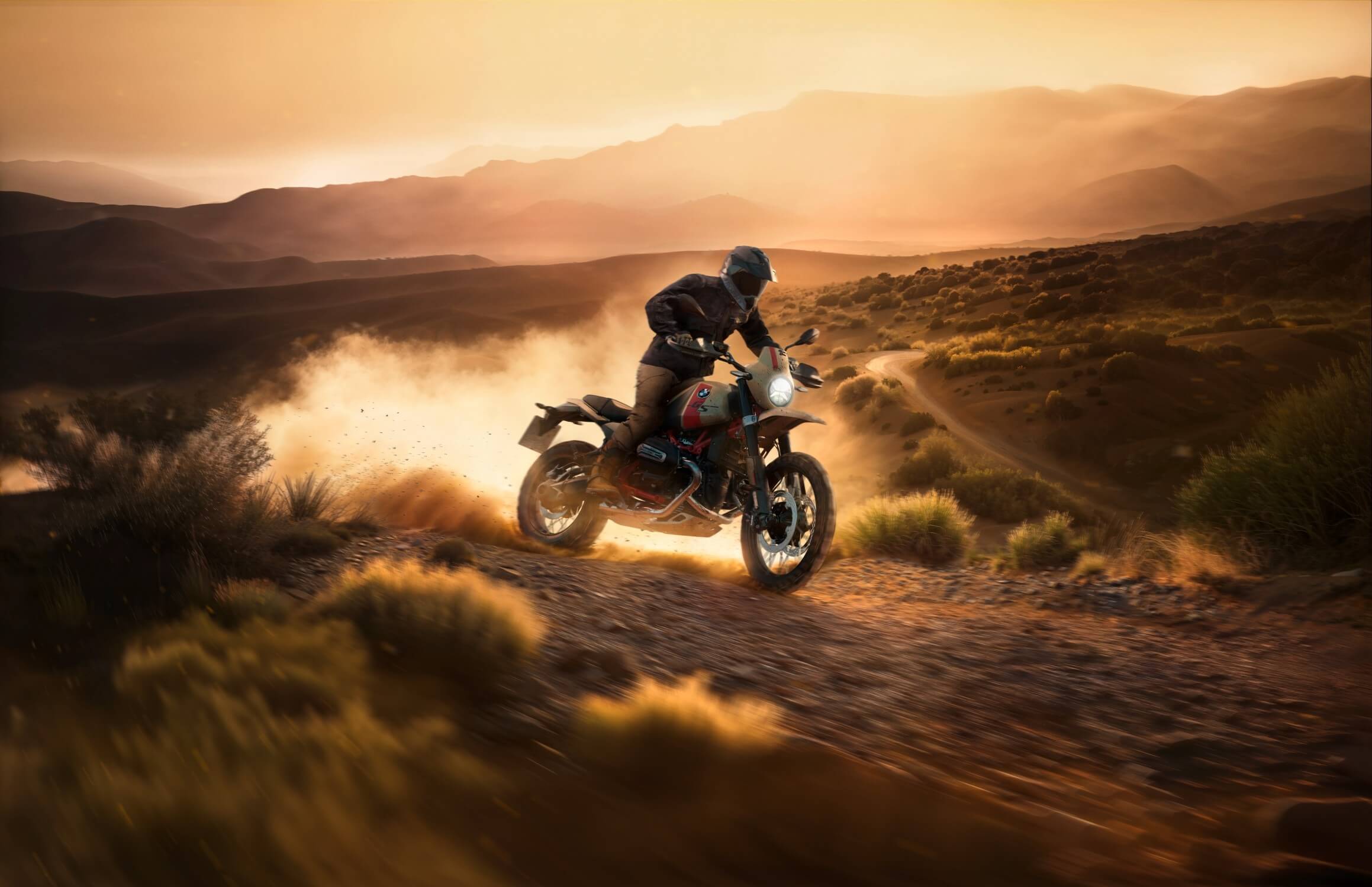 Moto en zona desertica